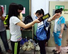 手持金屬探測器相對于安檢門的優(yōu)勢是什么?